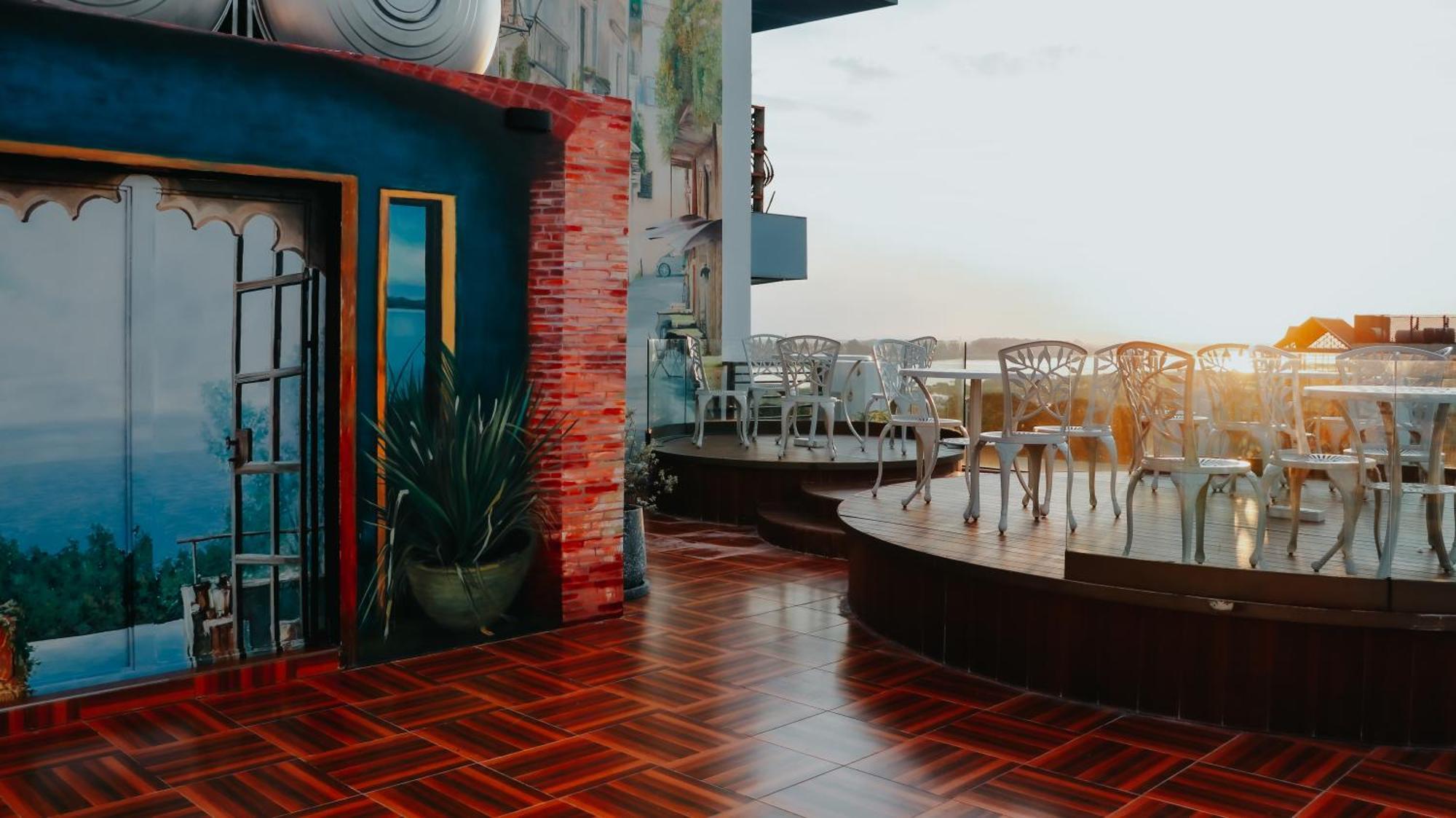 Riverside Hotel Βιεντιάν Εξωτερικό φωτογραφία