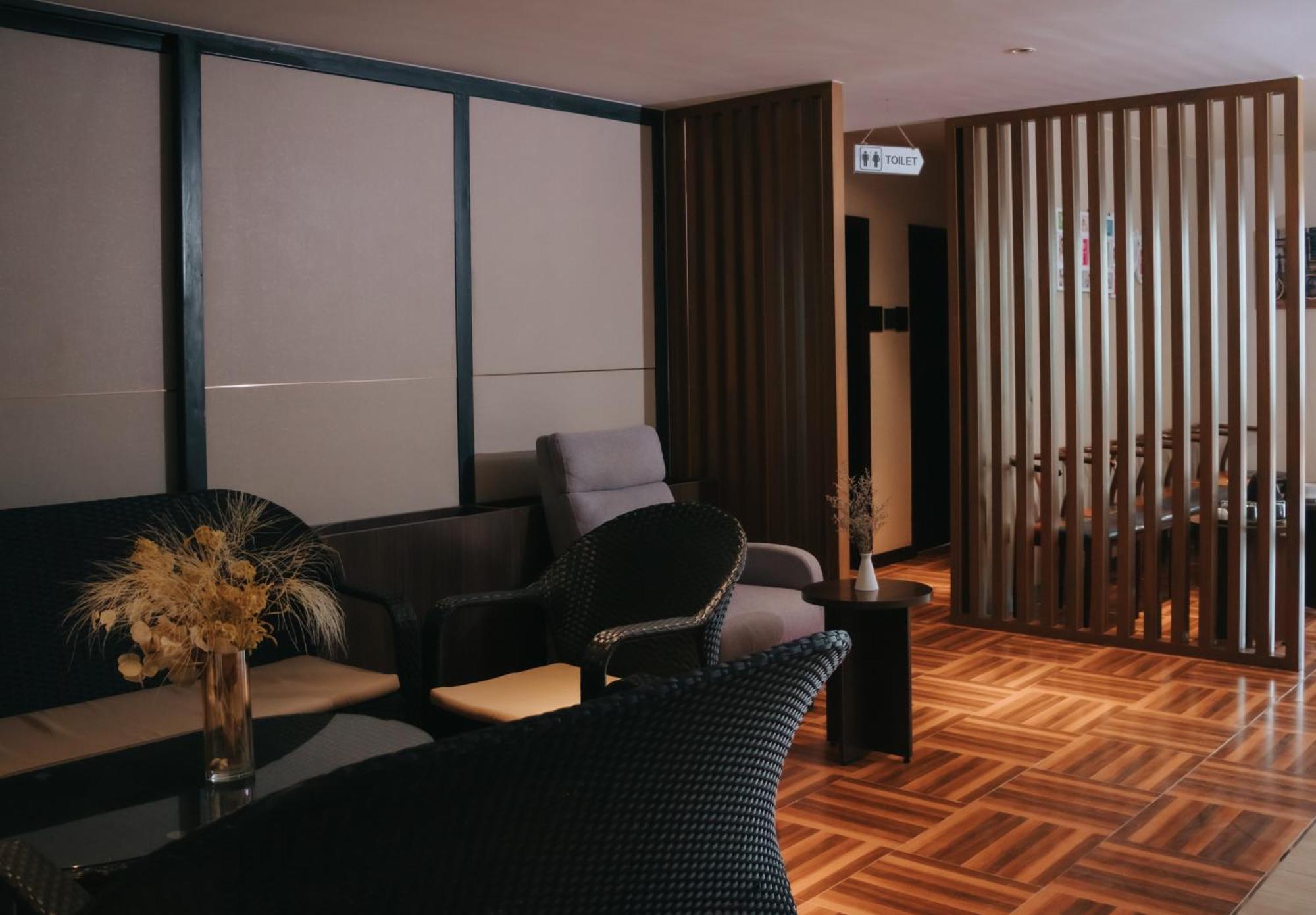 Riverside Hotel Βιεντιάν Εξωτερικό φωτογραφία