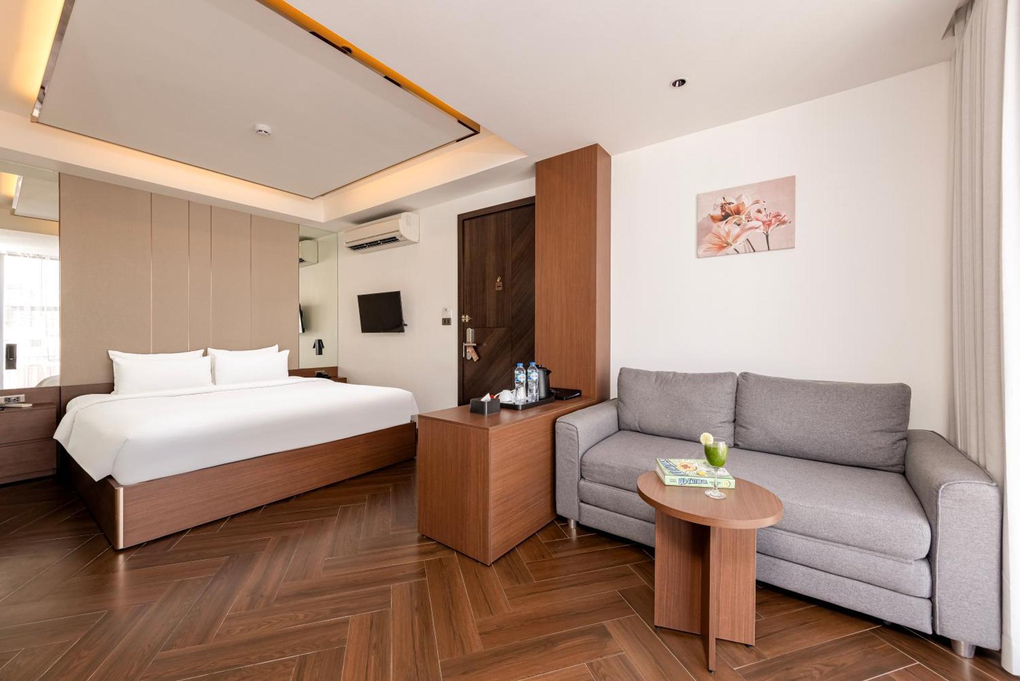 Riverside Hotel Βιεντιάν Εξωτερικό φωτογραφία